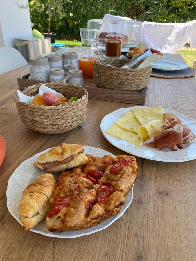 Apulia Casa E Cucina Panzió Trani Kültér fotó
